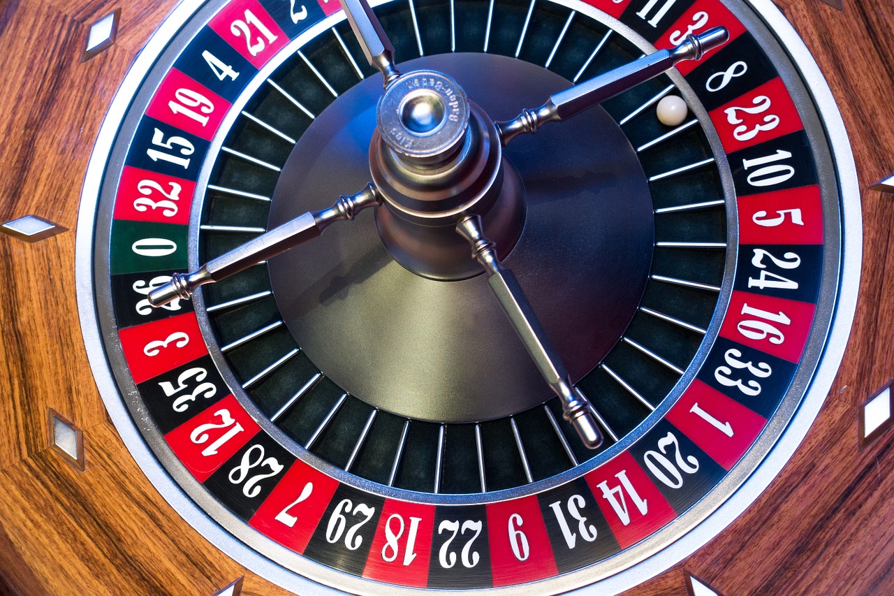roulette, roulette wheel, ball-1003120.jpg